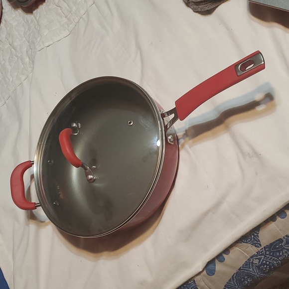 The Pioneer Woman Other - The Pioneer Woman Frontier Red Pan with lid